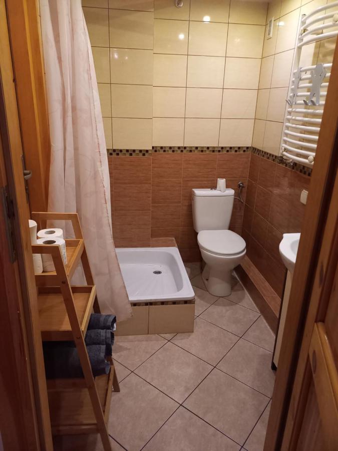 Pokoj 4 Osobowy W Centrum Gdanska Z Aneksem Kuchennym Rooms To Let エクステリア 写真